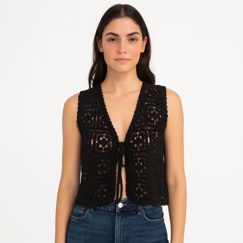 SUMMER AWAY Crochet Tie Front‎ Vest Top Black NWT Small